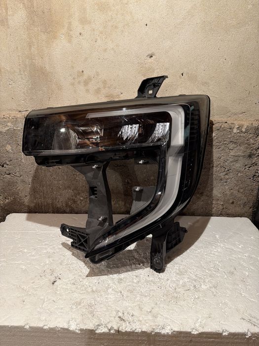 Фар Renault Master 2025