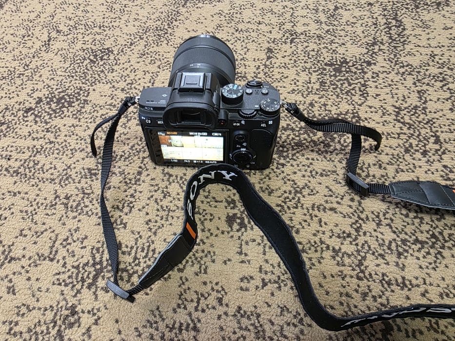 SONY  A 7 3   FE.3.5-5.6/28-70
