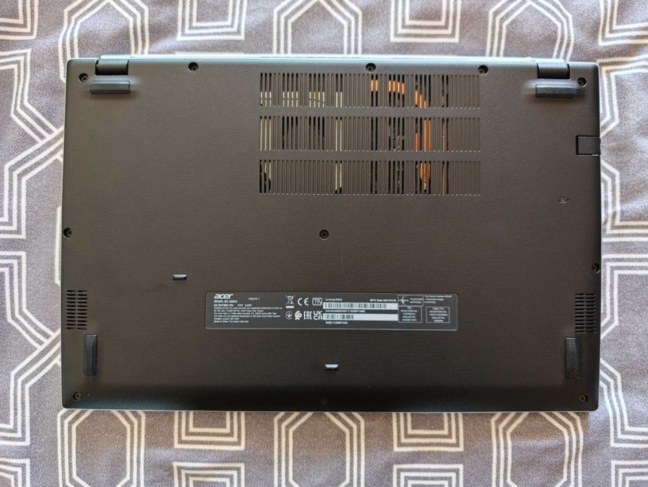 Лаптоп Acer Aspire 1 (15.6" Full HD, Intel Pentium N6000, 8GB RAM, 128GB SSD)