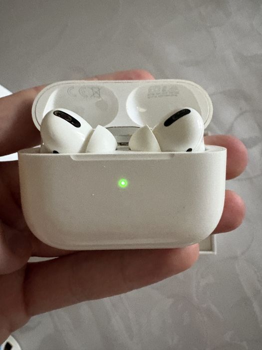 AirPods pro 1 с коробкой