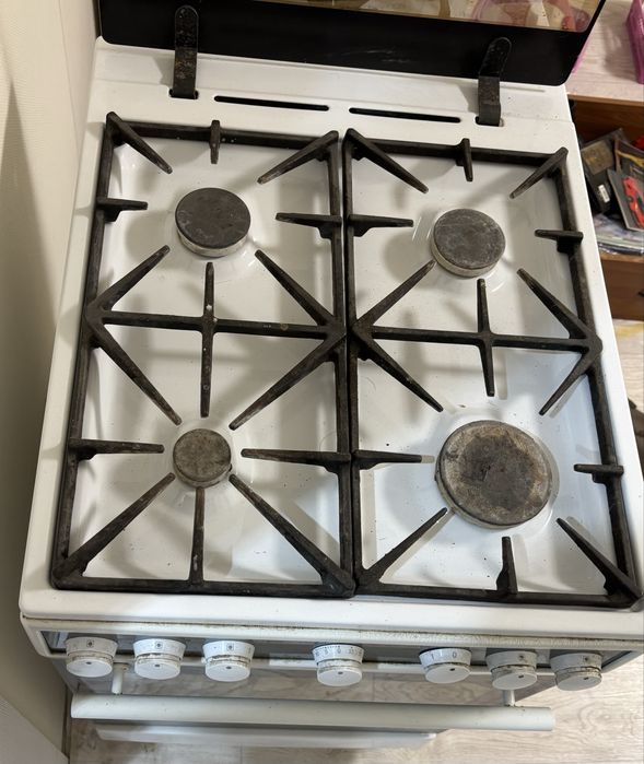 Продам гозовую плиту с духовкой