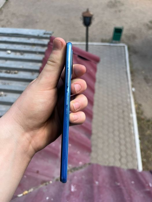 Продам Xiaomi 11 lite ne 5g