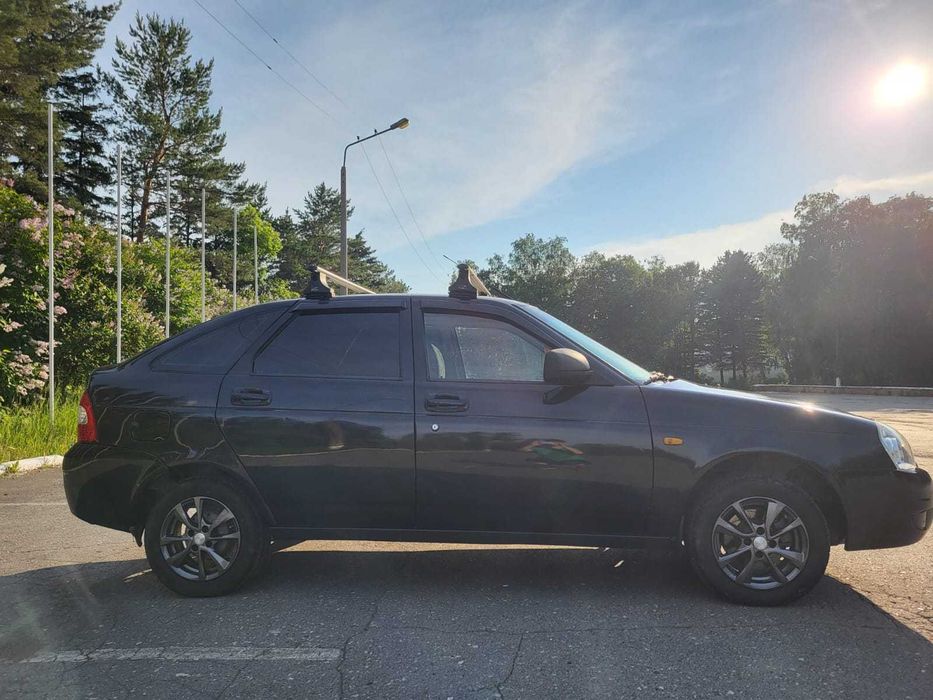 Lada Priora хэтчбек