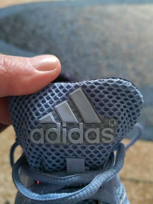 Vand ADIDAS pentru sport