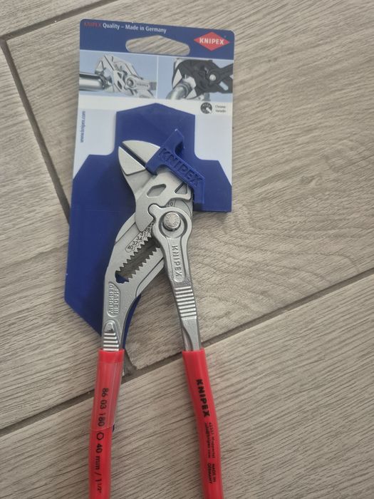 Knipex Cobra ergostrip  / chei wera