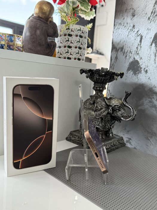 Vand iphone 16 pro 512 gb baterie 96%