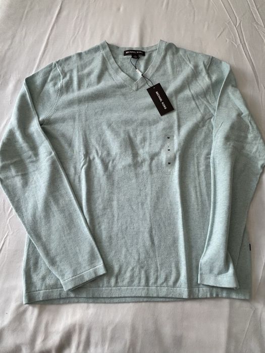 Женская кофточка от MK