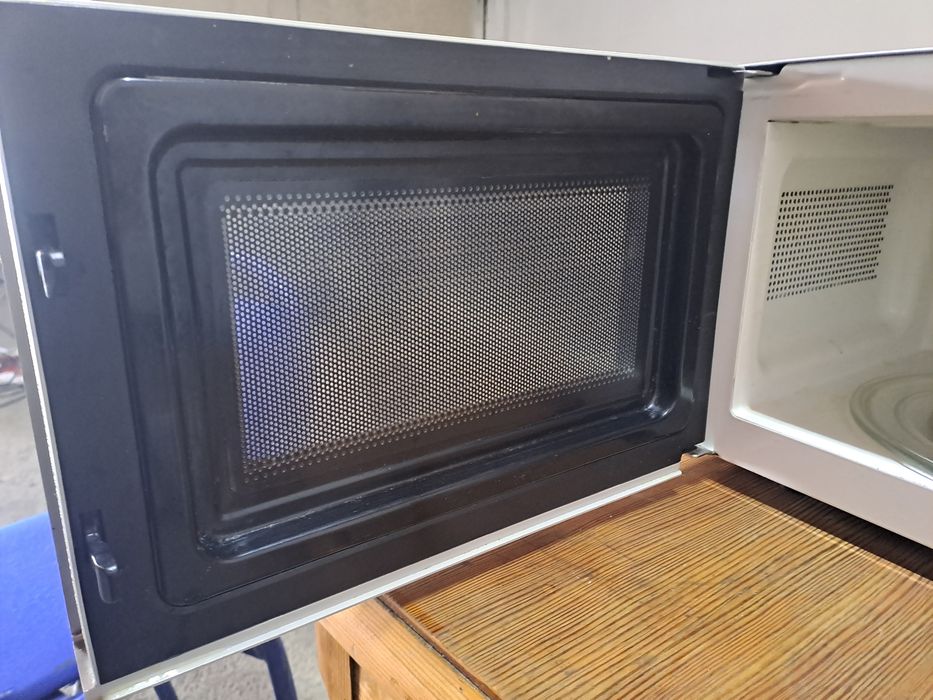 Продам микроволновку
