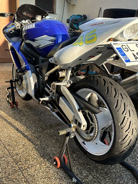 Vand yamaha r6 2000