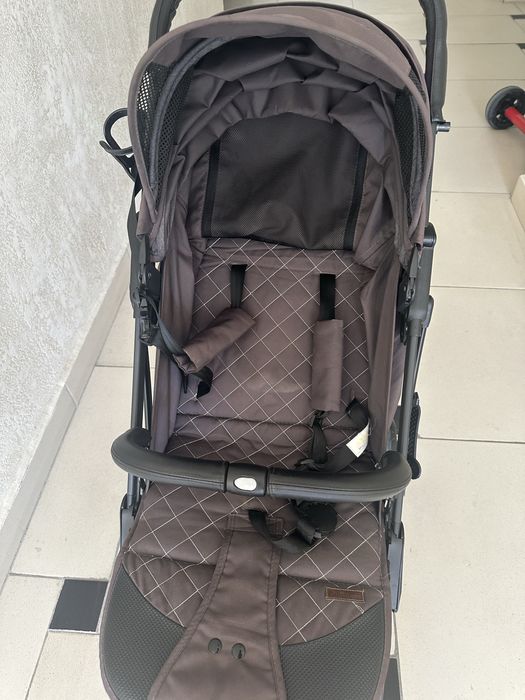 Прагулрчная коляска