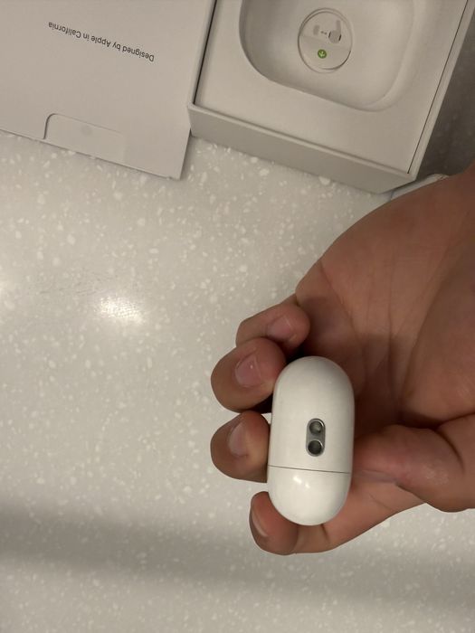 AirPods generation 2