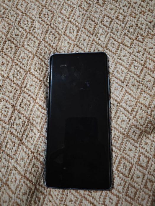 OnePlus 12R глобалка