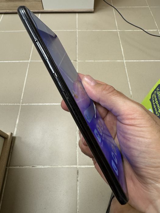 Oppo Reno 5 8/128gb - отличен