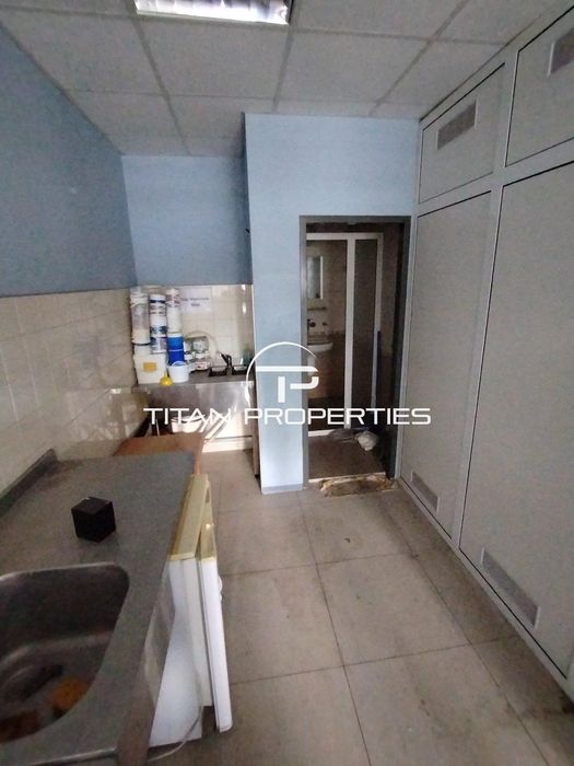 Продава се Магазин в Поморие - 42 кв.м за 1143 €/кв.м - Снимка #3