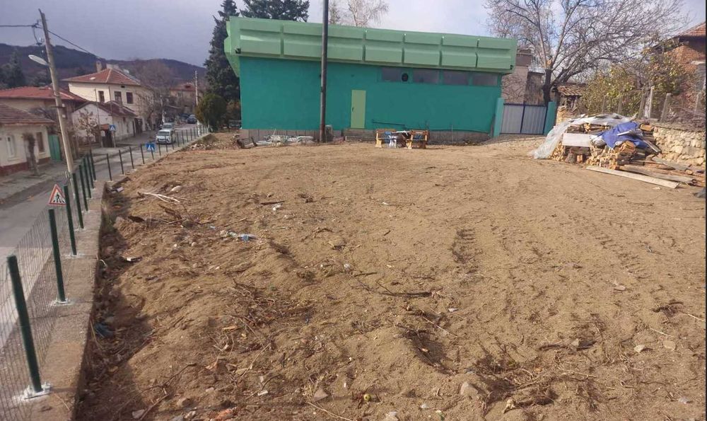 Продава се Промишлена сграда в Пазарджик, Запад - 925 кв.м за 141 €/кв.м - Снимка #7