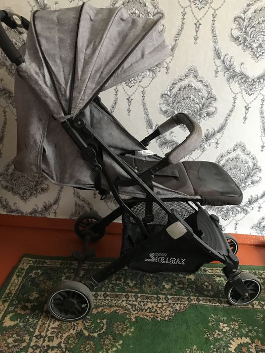 Детская коляска бу 10000