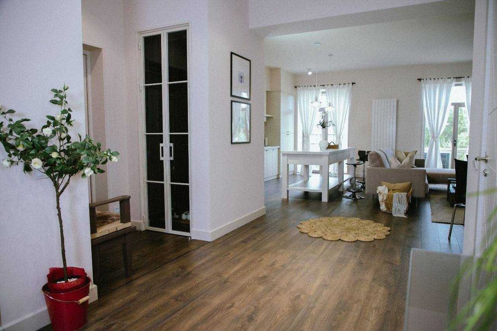 Ц-1 ориентир кафе Бибигон новостройка 3-комн4/9 квартира 125м²