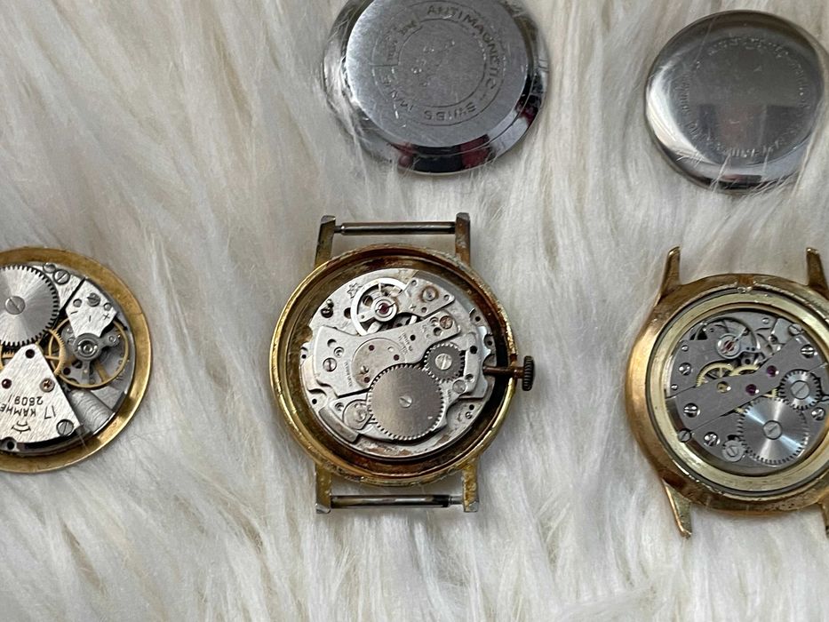 4 Ceasuri Elvetiene + Sovietice Mecanice Defecte 120 lei