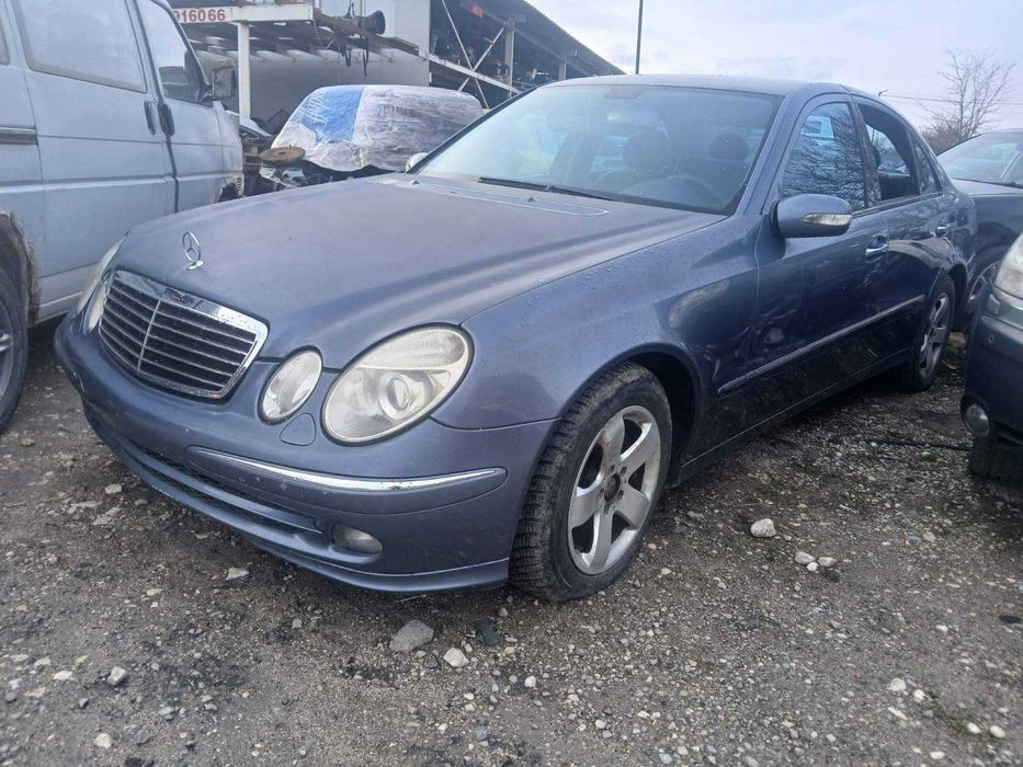 Mercedes E220 2.2 cdi, 2004 г на части