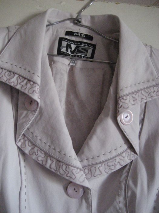 Плащ женский новый