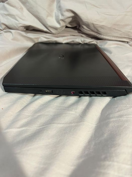 • Laptop Gaming • Acer Nitro 5 •