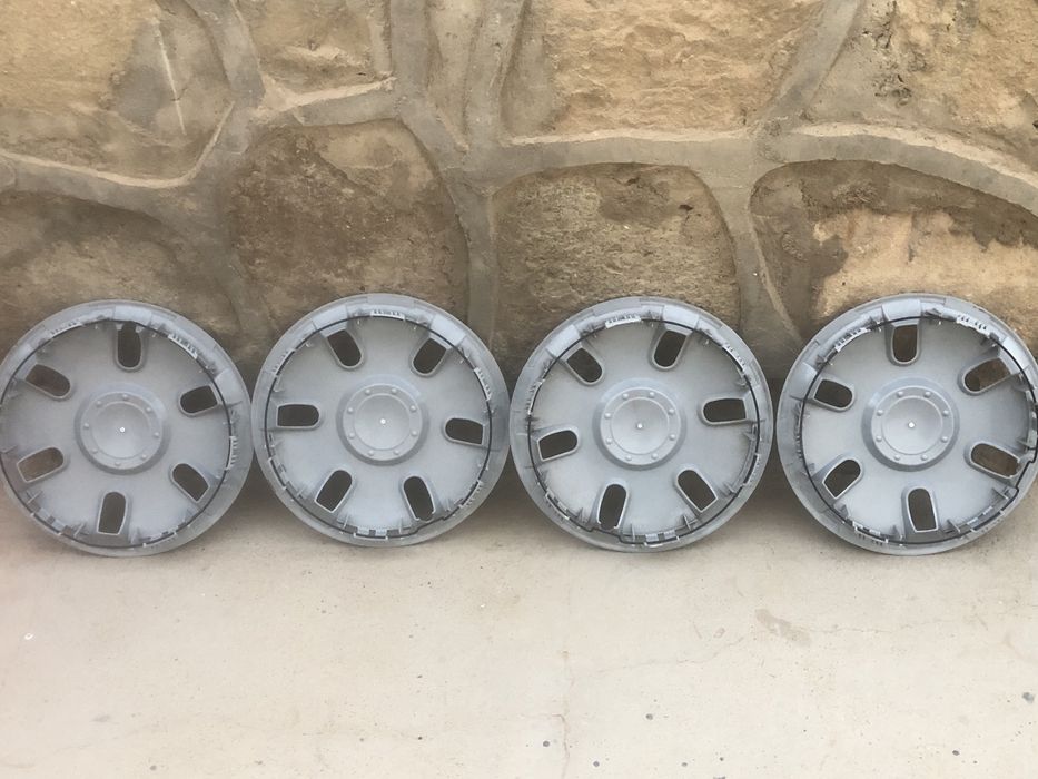 Damas 12 lik kalpak sotiladi