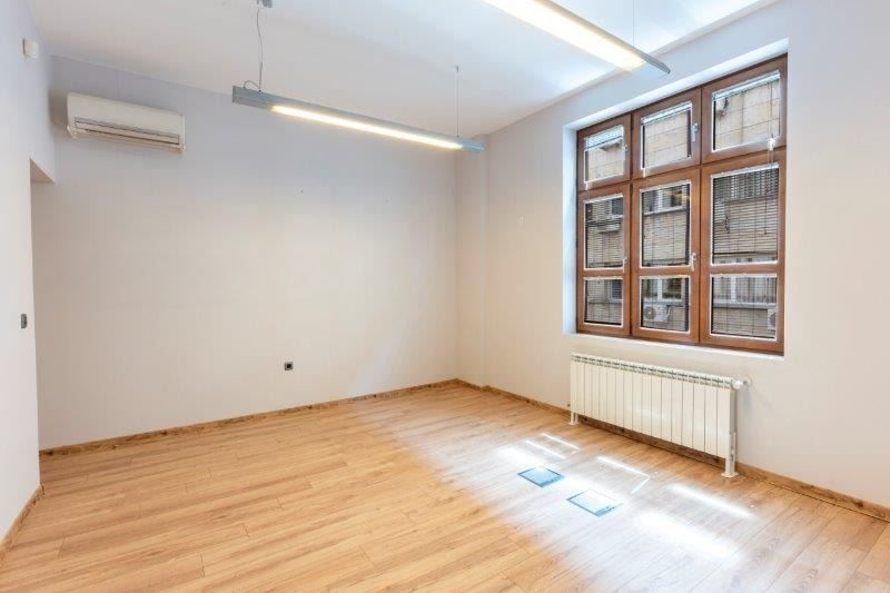 Луксозен офис на бул. Витоша – 240 кв.м етаж, 6 стаи, топ локация