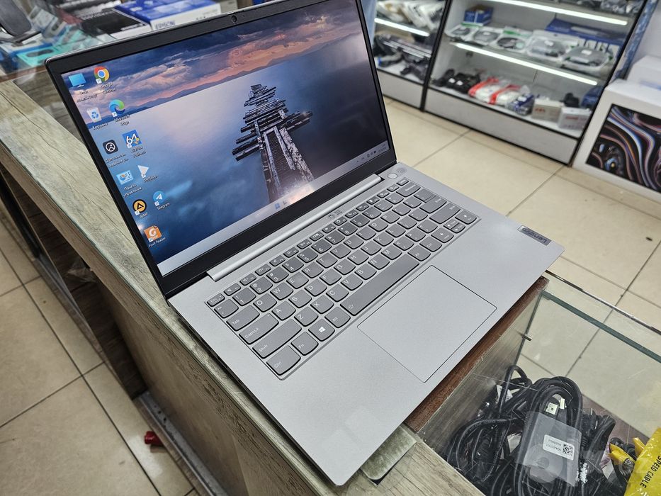 Lenovo ThinkBook 14 Cote i7