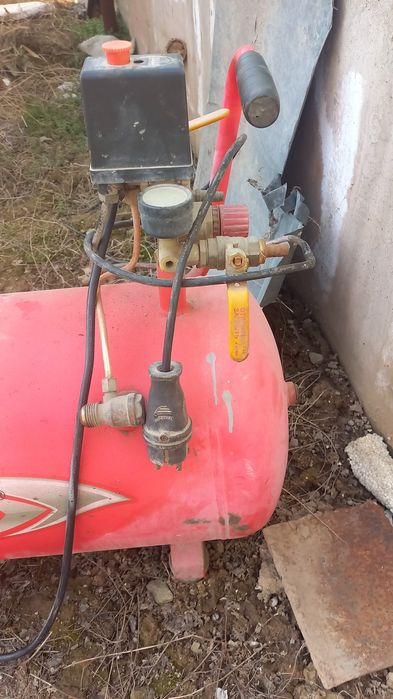 Компрессор воздушный,