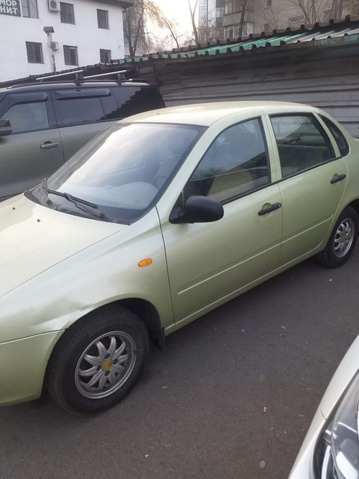 Продам машину срочно