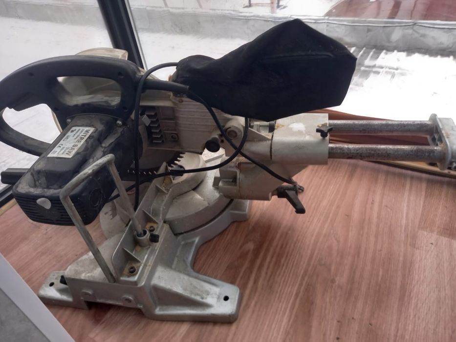 Торцевая электропила углорезка