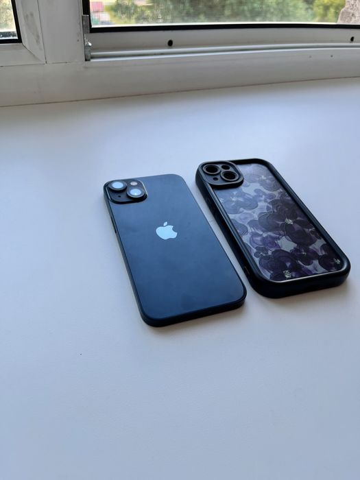 iPhone 13 с гарантией