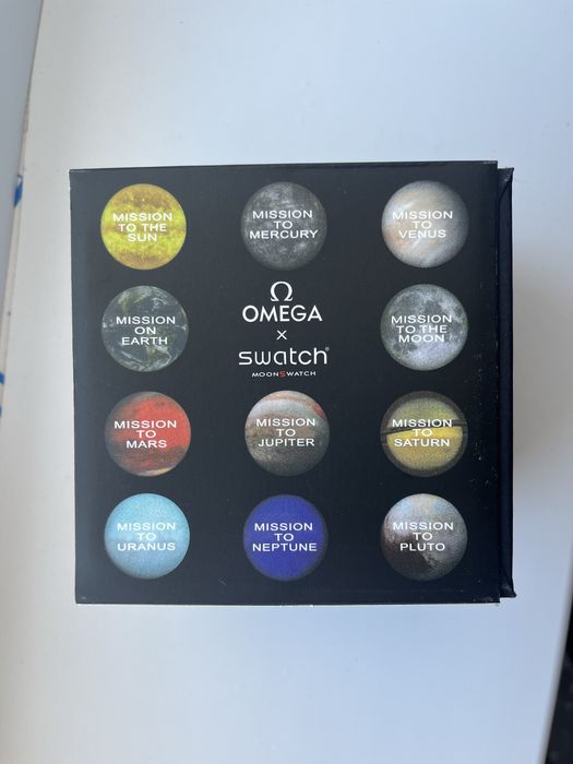Часы Omega moonswatch