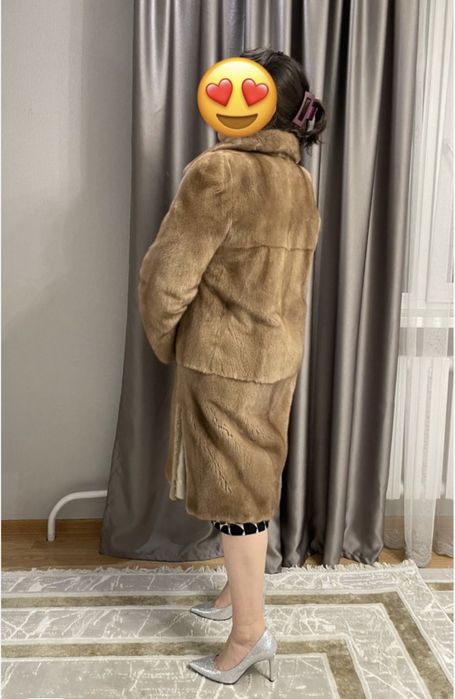 Продам Шубу норковую