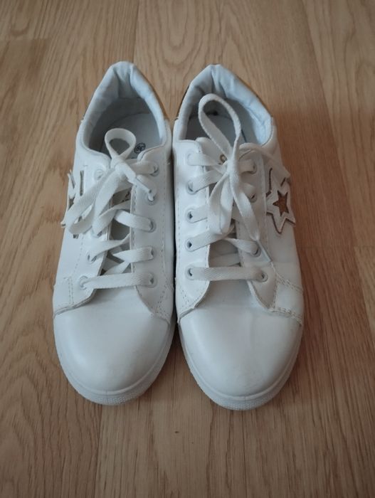 Pantofi sport nr. 37