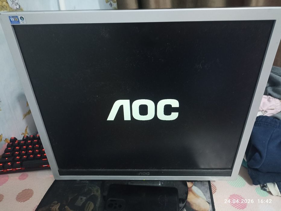 Монитор, 19 дюймов