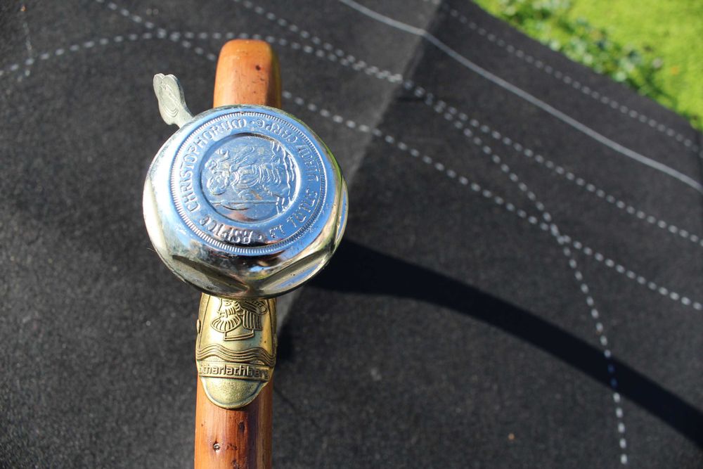 Патерици канадки и винтидж бастун