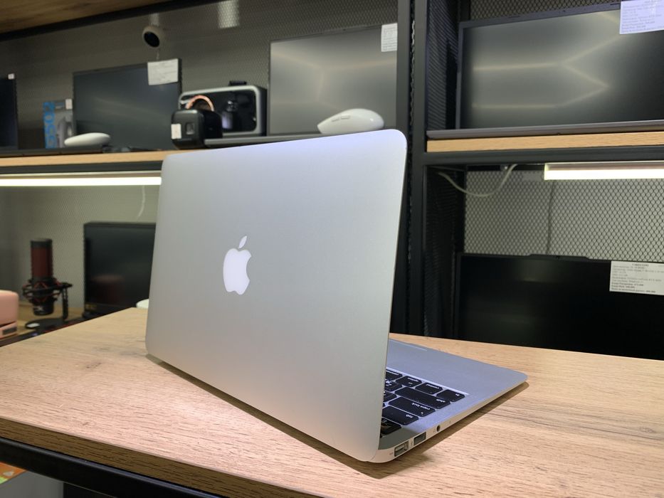 MacBook Air 11" Model A1370, 2011г. Silver, 1320/A10