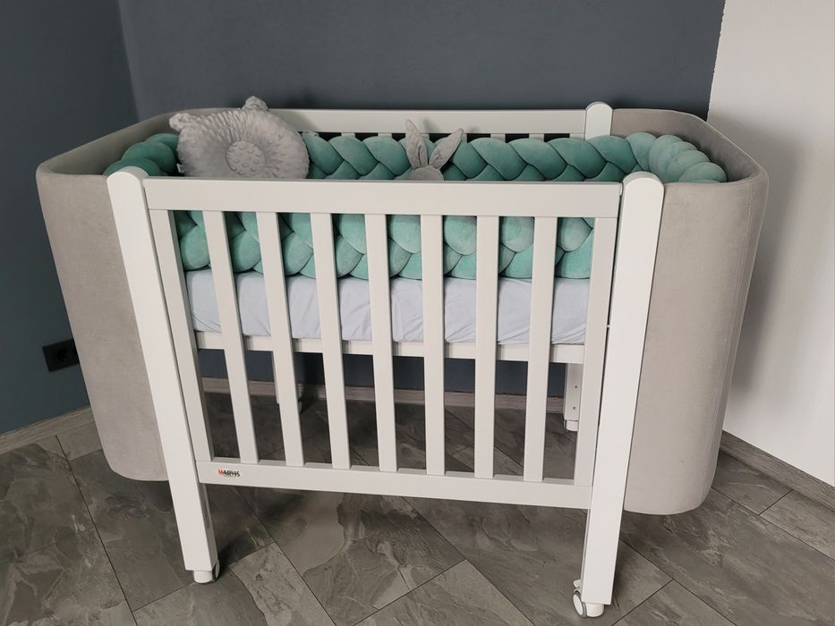 Patut lemn masiv Nancy gri 0-6 ani + saltea Cocos Aloe Vera