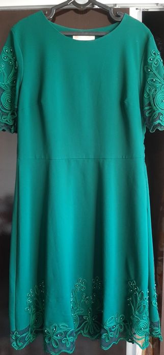 Женское платье б/у