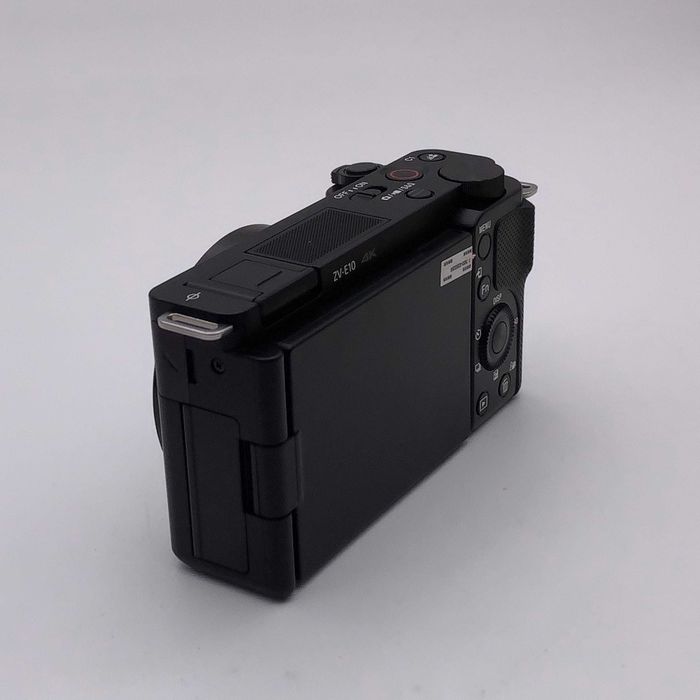 Беззеркальная камера Sony A7R2