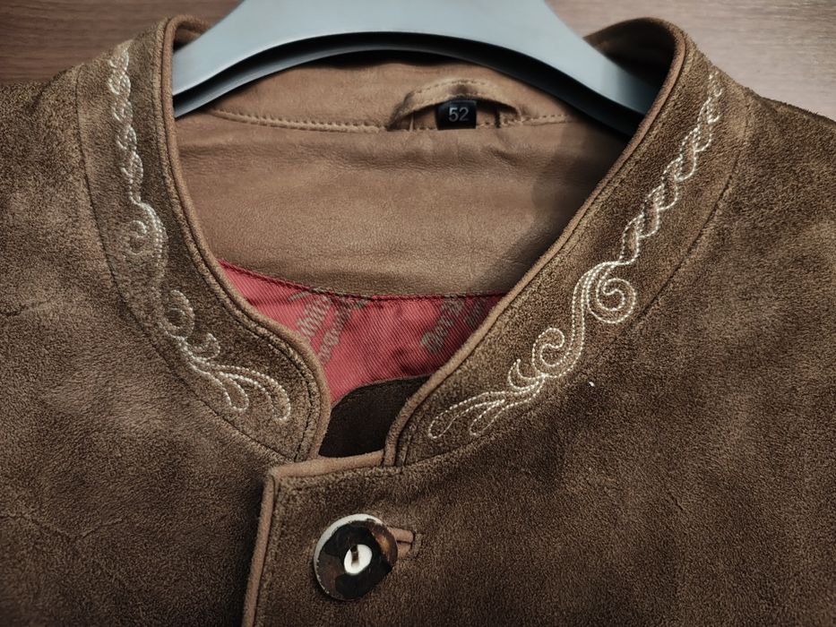 Haina piele intoarsa de Capra , made in Austria