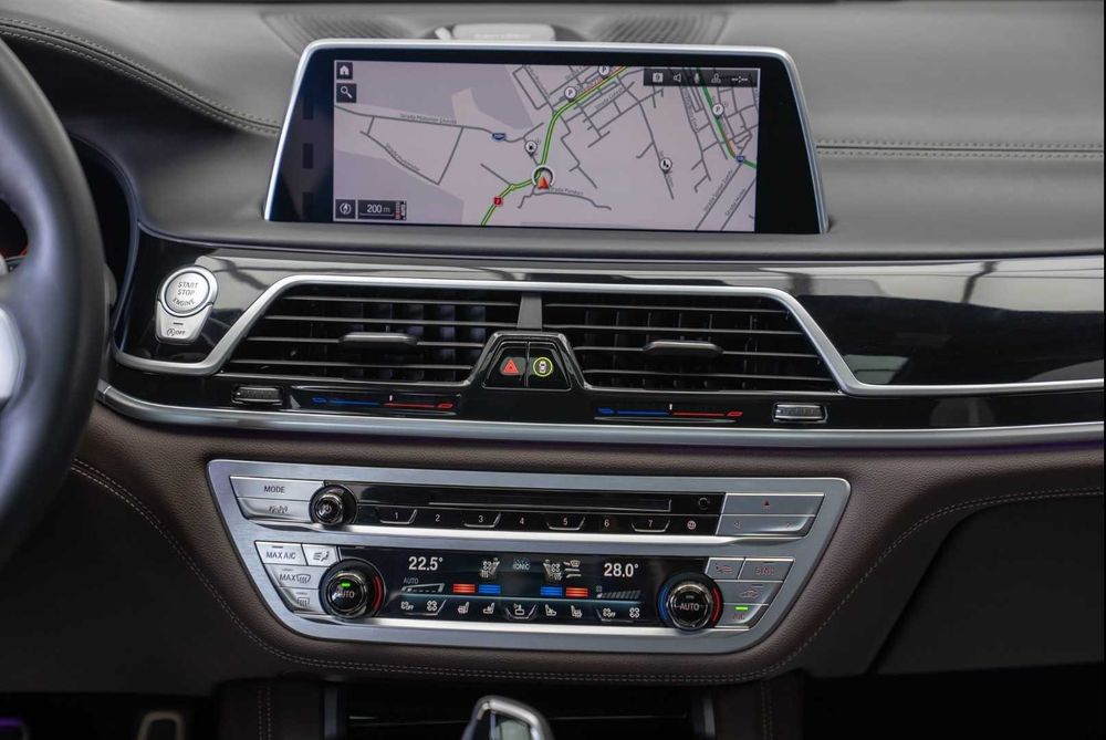 bmw 750LD x drive M packet individual 2020