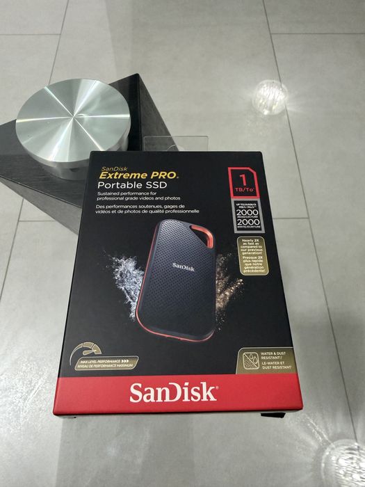 Hard SSD portabil SanDisk Extreme Pro 1TB 2000Mb/s • NOU / SIGILAT •