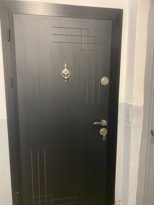 Продава се Тристаен апартамент в Силистра, Север - 65 кв.м за 1354 €/кв.м - Снимка #6