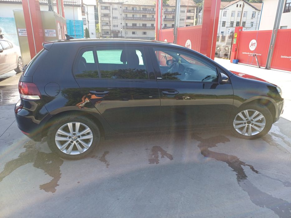 VOLKSWAGEN Golf 2012 — imagine 2