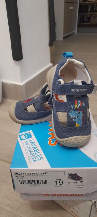 Sandale Biomecanics nr 19