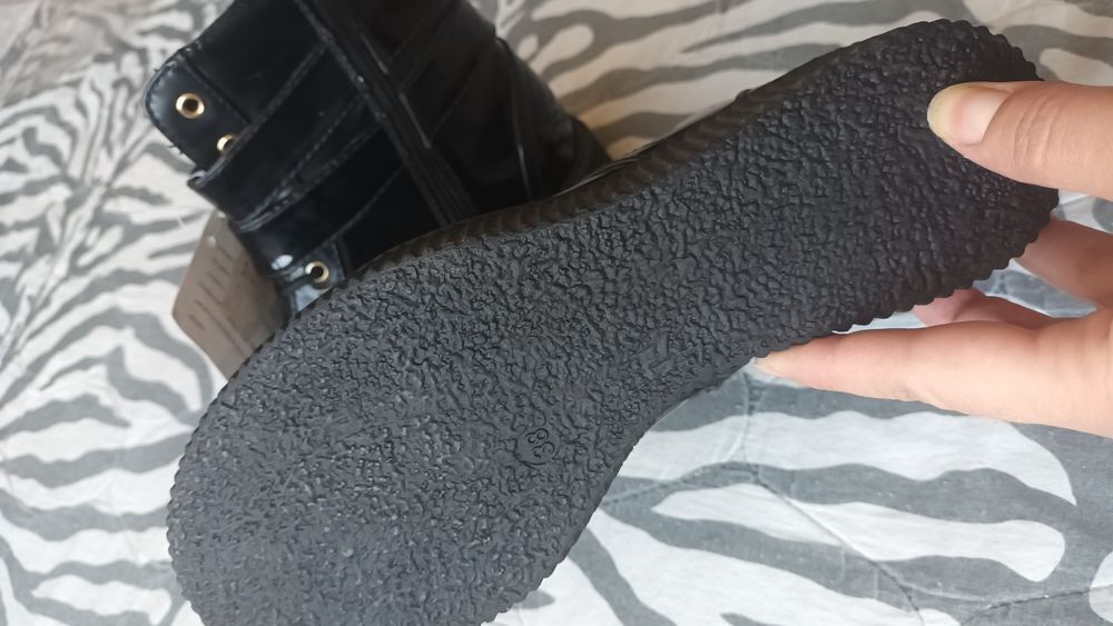 Дамски нови боти