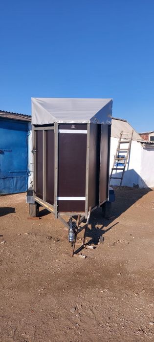 Прицеп коневозка