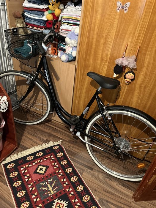 Vand bicicleta nou nouta